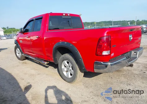 2017 Ram 1500 Slt 4X4 6'4 Box z USA, uszkodzony, nr VIN 1C6RR7GG2HS583512